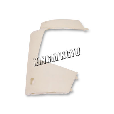 工場出口 ホーオA7 トラックヘッドライトフレーム WG1664240007